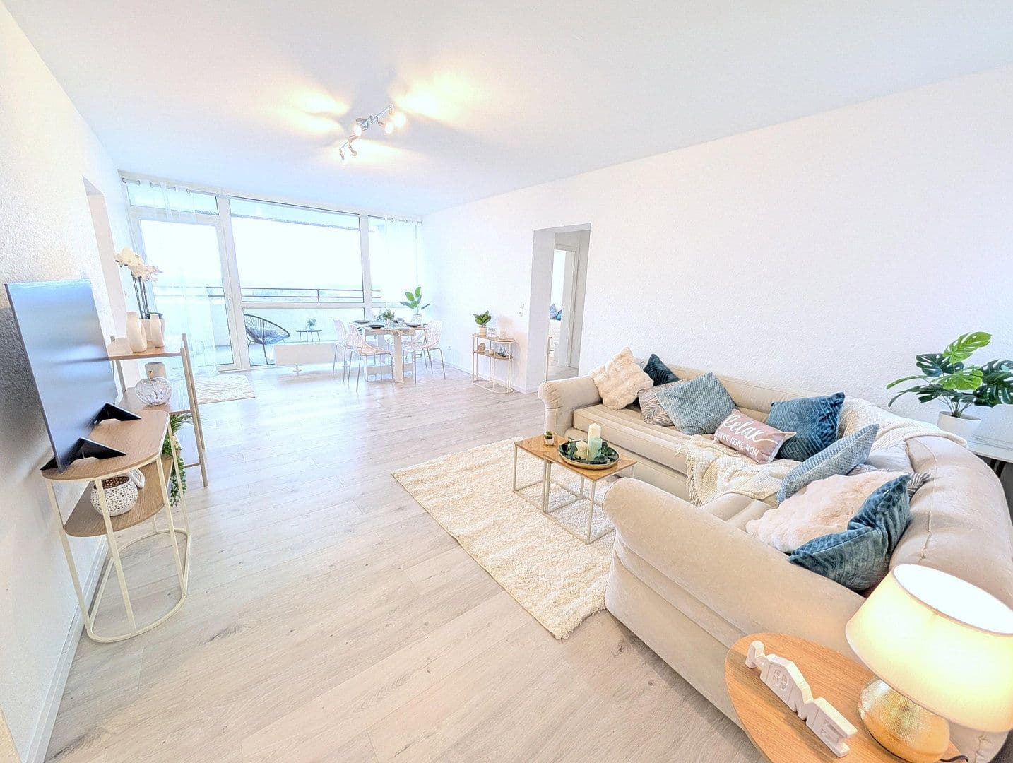 Predaj bytu 3-izbový 80 m², Karlsbader Straße 7, Ludwigshafen am Rhein, Porýnie-Falcko Predaj bytu 3-izbový 80 m², Karlsbader Straße 7, Ludwigshafen am Rhein, Porýnie-Falcko