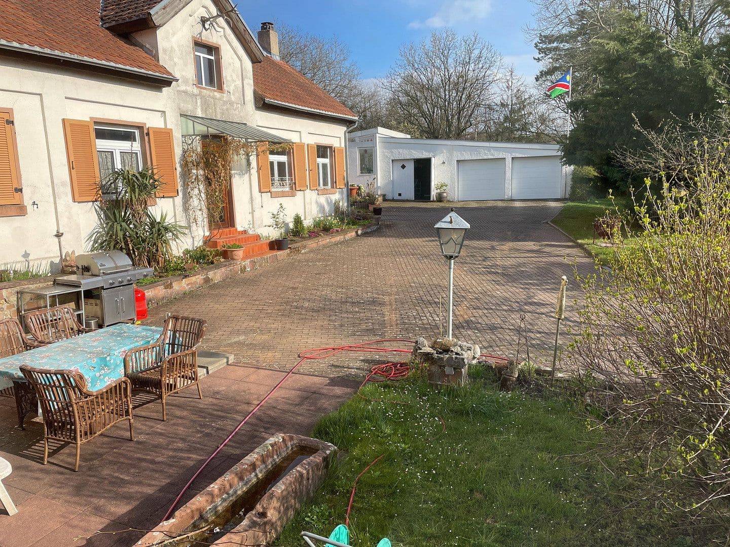 Predaj domu 214 m², pozemek 8.000 m², Gersheim, Sársko Predaj domu 214 m², pozemek 8.000 m², Gersheim, Sársko