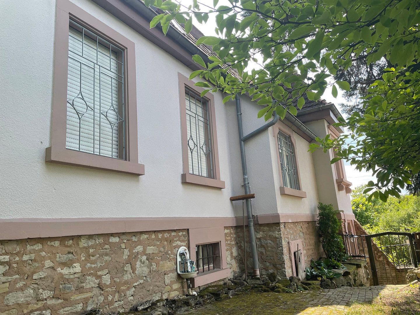 Predaj domu 214 m², pozemok 5.755 m², Gersheim, Sársko Predaj domu 214 m², pozemok 5.755 m², Gersheim, Sársko