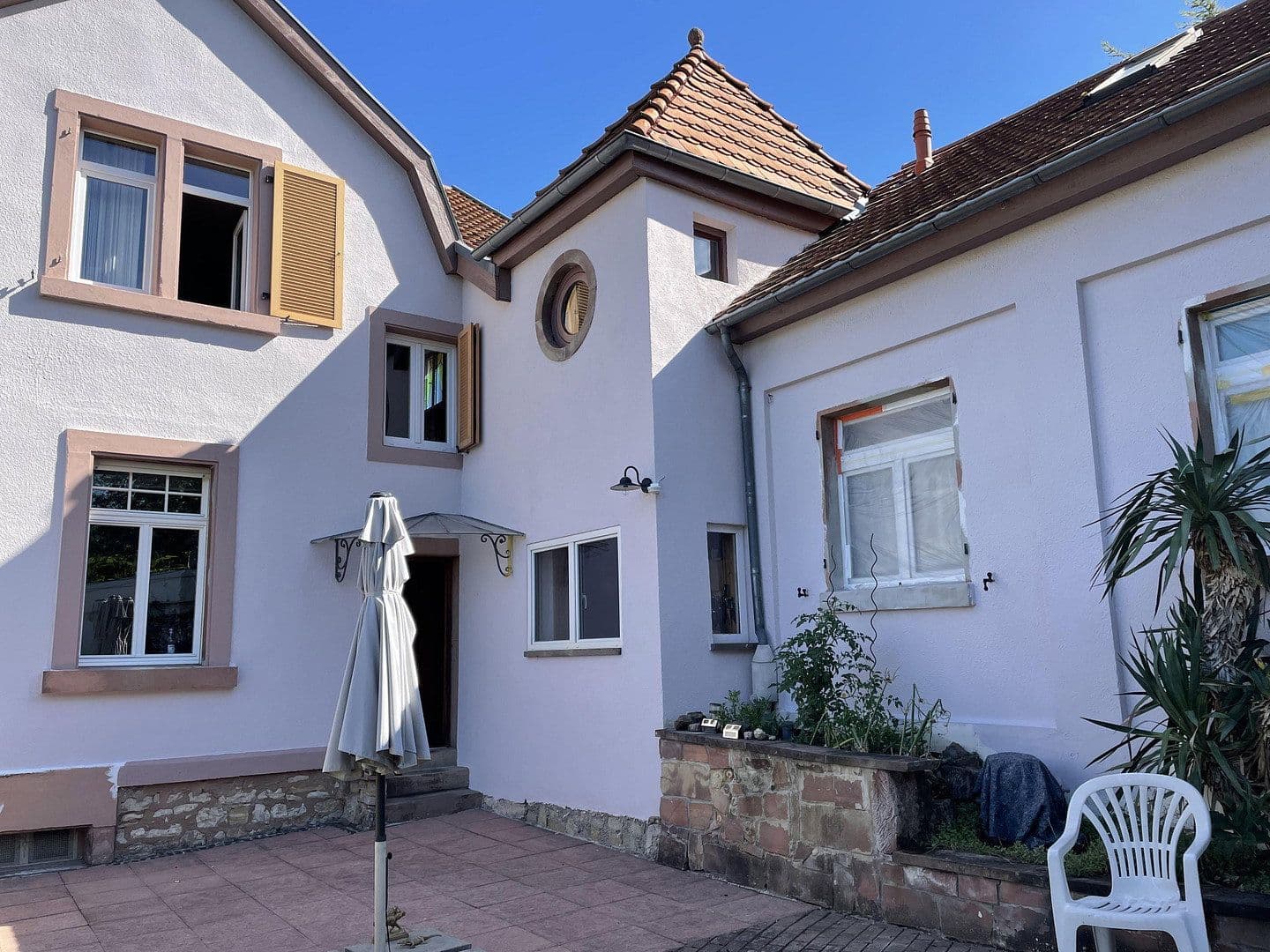 Predaj domu 214 m², pozemek 8.000 m², Gersheim, Sársko Predaj domu 214 m², pozemek 8.000 m², Gersheim, Sársko