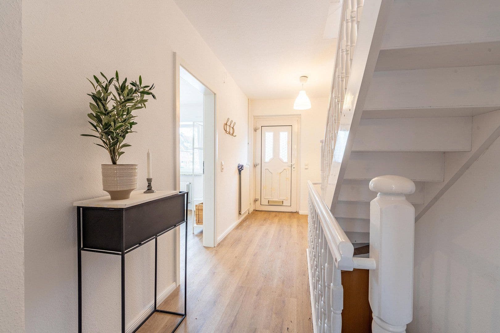 Predaj domu 123 m², pozemek 340 m², Kiel, Šlezvicko-Holštajnsko Predaj domu 123 m², pozemek 340 m², Kiel, Šlezvicko-Holštajnsko