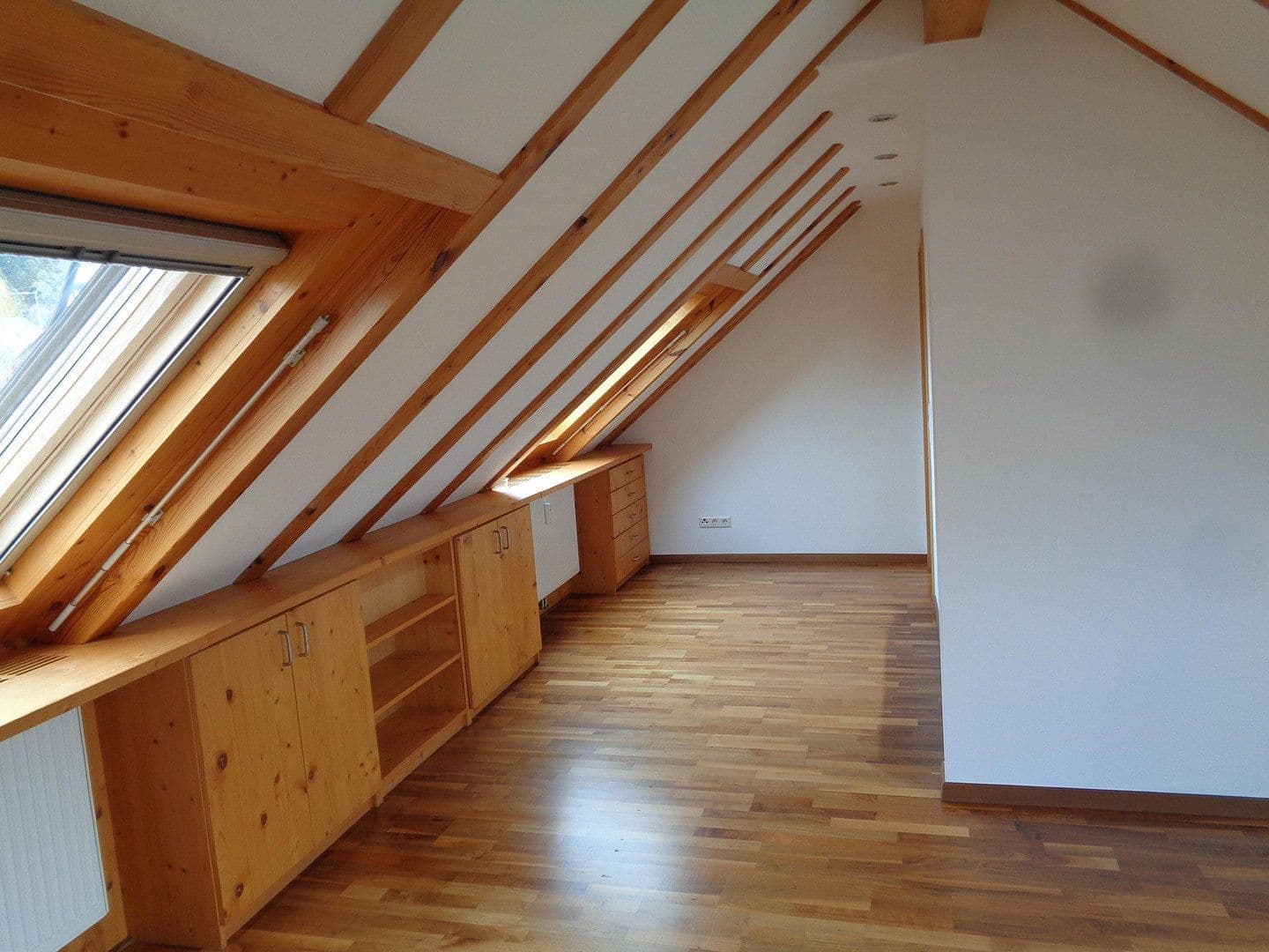 Prenájom bytu 3-izbový 93 m², Sulz am Neckar, Bádensko-Wurttembersko Prenájom bytu 3-izbový 93 m², Sulz am Neckar, Bádensko-Wurttembersko