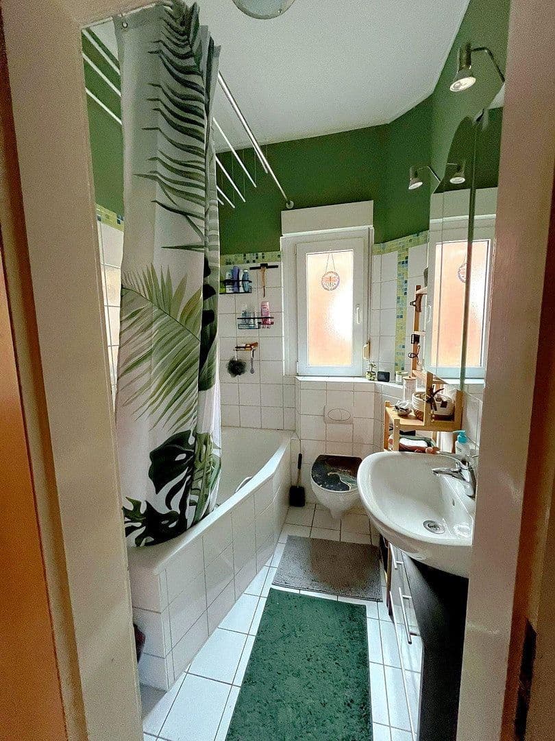 Prenájom bytu 2-izbový 48 m², Uhlandstrasse 28, Osnabrück, Dolné Sasko Prenájom bytu 2-izbový 48 m², Uhlandstrasse 28, Osnabrück, Dolné Sasko