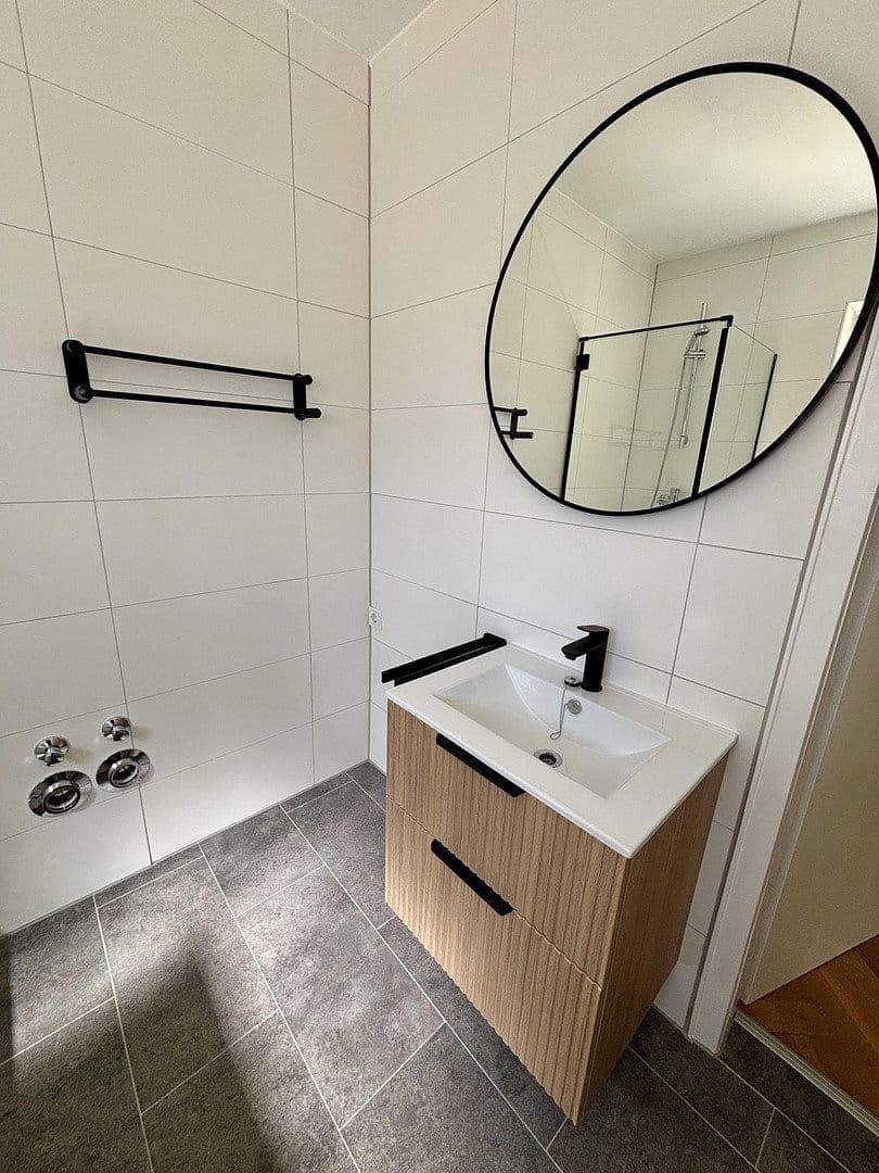 Prenájom bytu 3-izbový 130 m², Königstein im Taunus, Hesensko Prenájom bytu 3-izbový 130 m², Königstein im Taunus, Hesensko