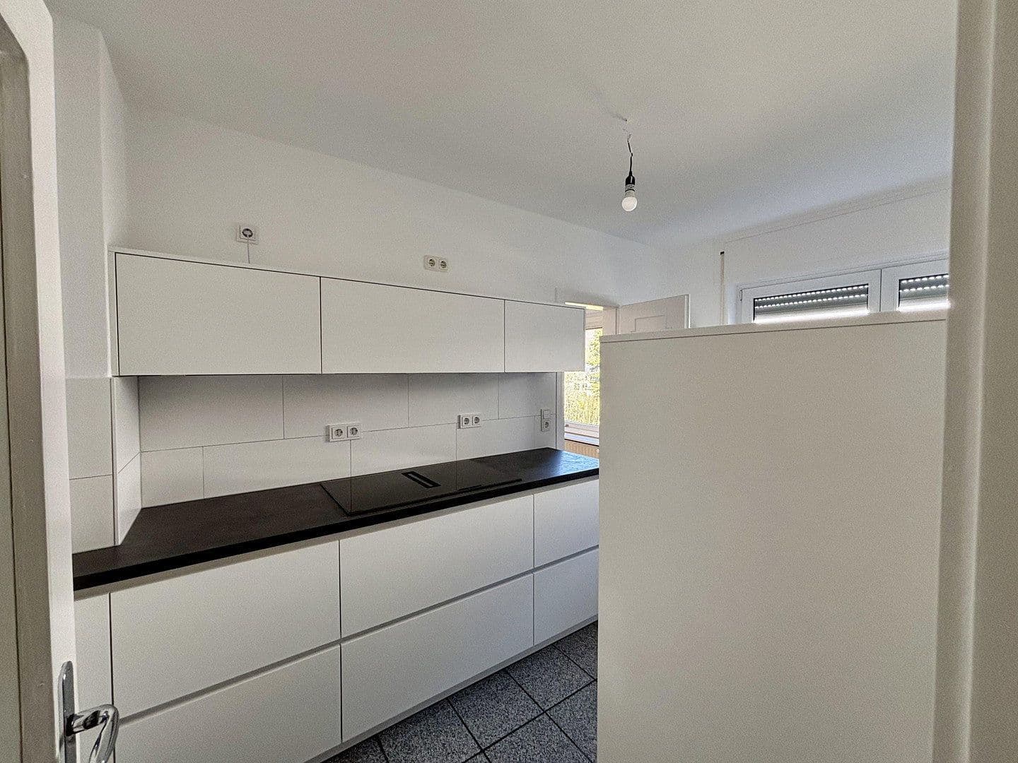 Prenájom bytu 3-izbový 130 m², Königstein im Taunus, Hesensko Prenájom bytu 3-izbový 130 m², Königstein im Taunus, Hesensko