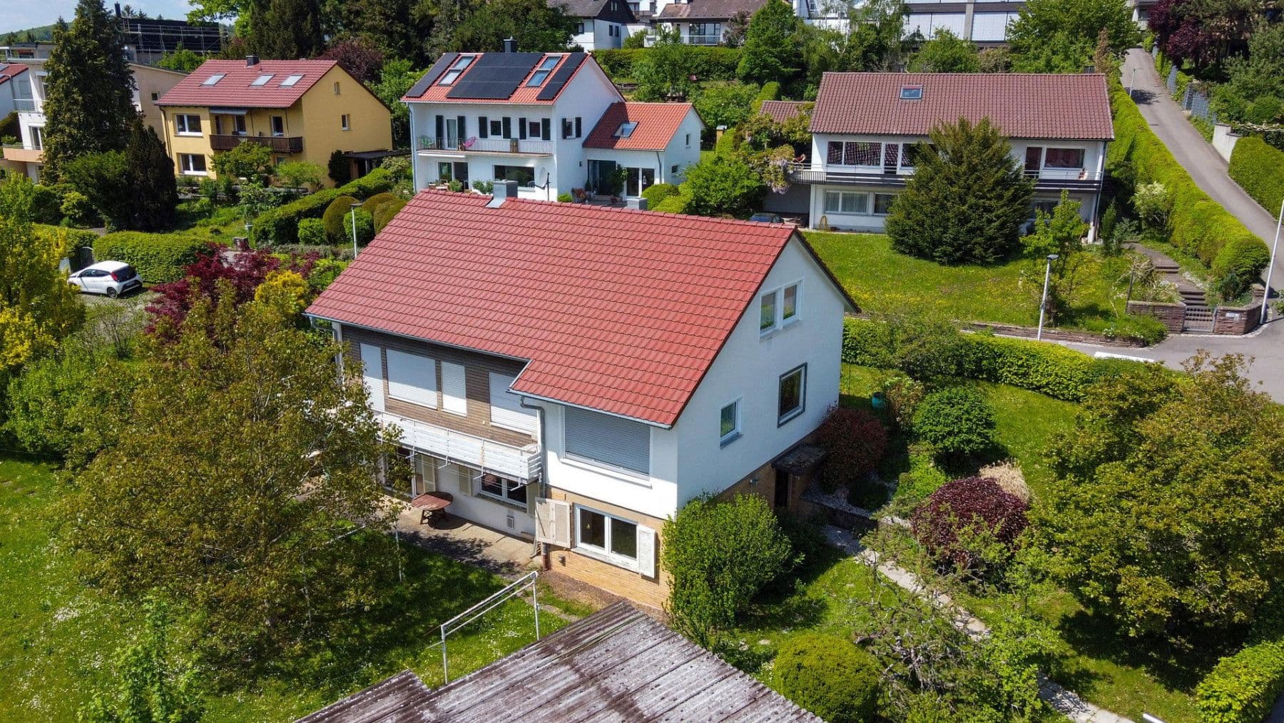 Predaj domu 180 m², pozemek 630 m², Nürtingen, Bádensko-Wurttembersko Predaj domu 180 m², pozemek 630 m², Nürtingen, Bádensko-Wurttembersko