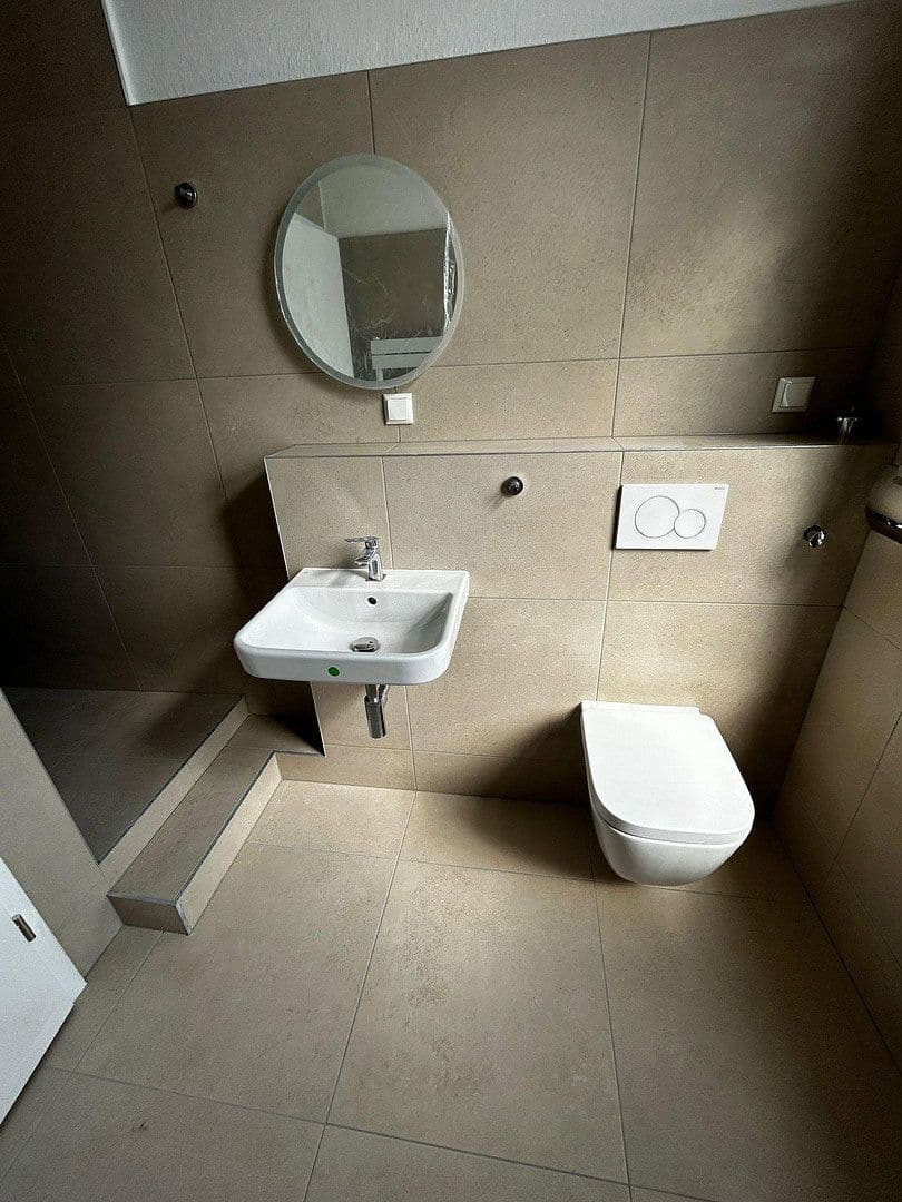 Prenájom bytu 2-izbový 53 m², Viersener Straße 72, Mönchengladbach, Severné Porýnie - Westfálsko Prenájom bytu 2-izbový 53 m², Viersener Straße 72, Mönchengladbach, Severné Porýnie - Westfálsko