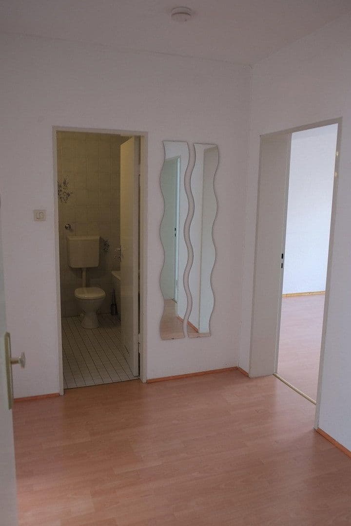 Prenájom bytu 2-izbový 57 m², Mannheim, Bádensko-Wurttembersko Prenájom bytu 2-izbový 57 m², Mannheim, Bádensko-Wurttembersko