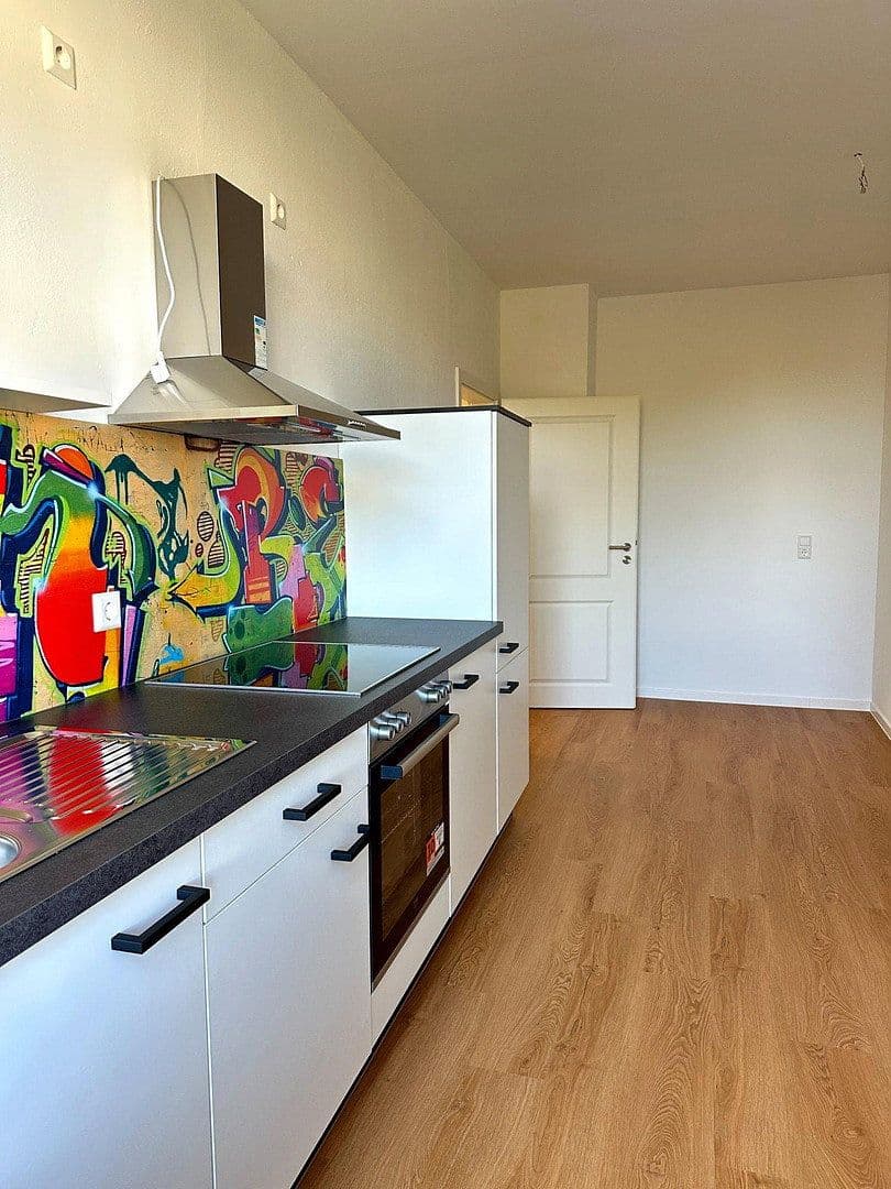 Prenájom bytu 3-izbový 90 m², Fritz-Matschke-Str. 12, Chemnitz, Sasko Prenájom bytu 3-izbový 90 m², Fritz-Matschke-Str. 12, Chemnitz, Sasko