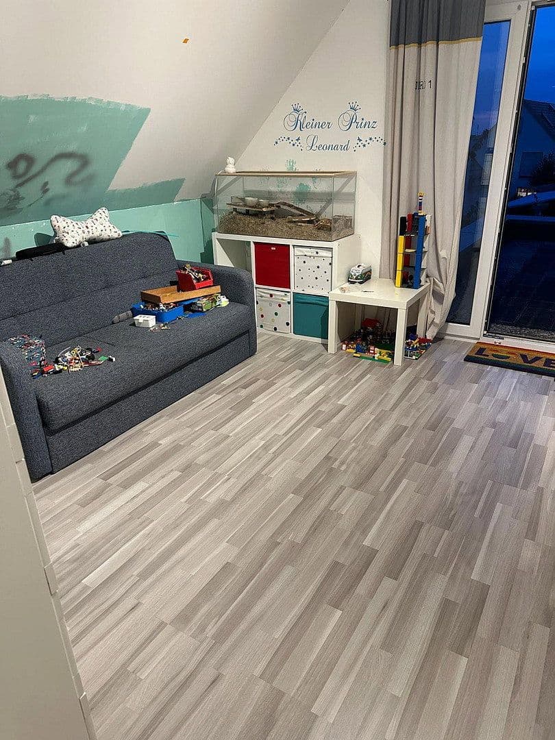 Predaj domu 176 m², pozemek 551 m², Neunkirchen am Brand, Bavorsko Predaj domu 176 m², pozemek 551 m², Neunkirchen am Brand, Bavorsko