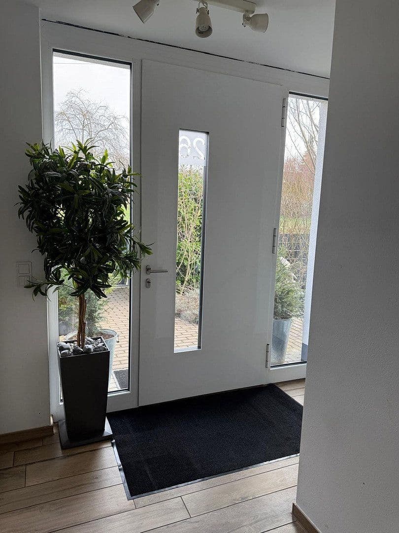 Predaj domu 176 m², pozemek 551 m², Neunkirchen am Brand, Bavorsko Predaj domu 176 m², pozemek 551 m², Neunkirchen am Brand, Bavorsko