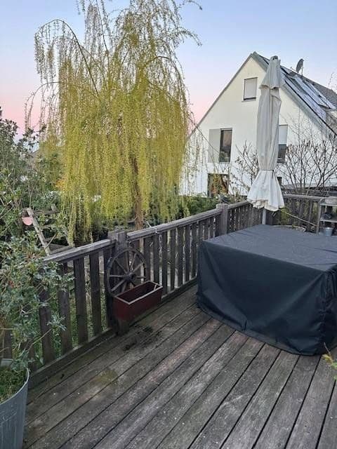 Predaj domu 176 m², pozemek 551 m², Neunkirchen am Brand, Bavorsko Predaj domu 176 m², pozemek 551 m², Neunkirchen am Brand, Bavorsko