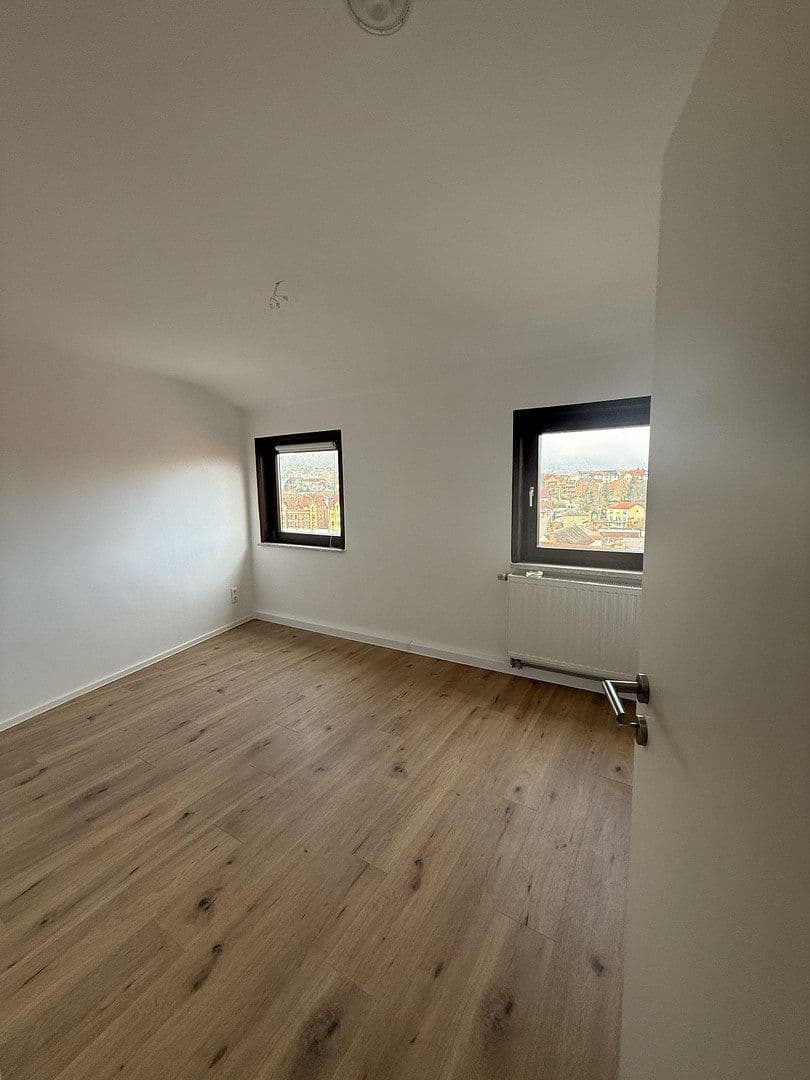Prenájom bytu 2-izbový 68 m², August-Bebel-Straße 13, Kahla, Durínsko Prenájom bytu 2-izbový 68 m², August-Bebel-Straße 13, Kahla, Durínsko