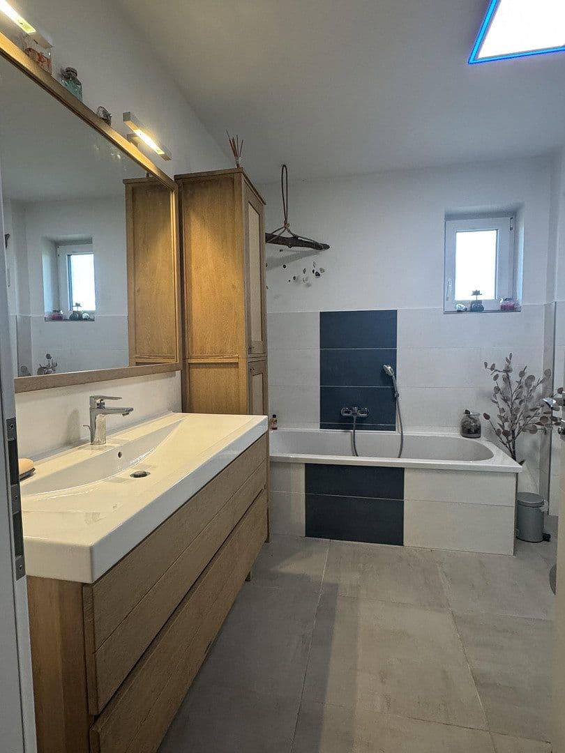 Predaj domu 198 m², pozemek 1.000 m², Hamburg, Hamburg Predaj domu 198 m², pozemek 1.000 m², Hamburg, Hamburg