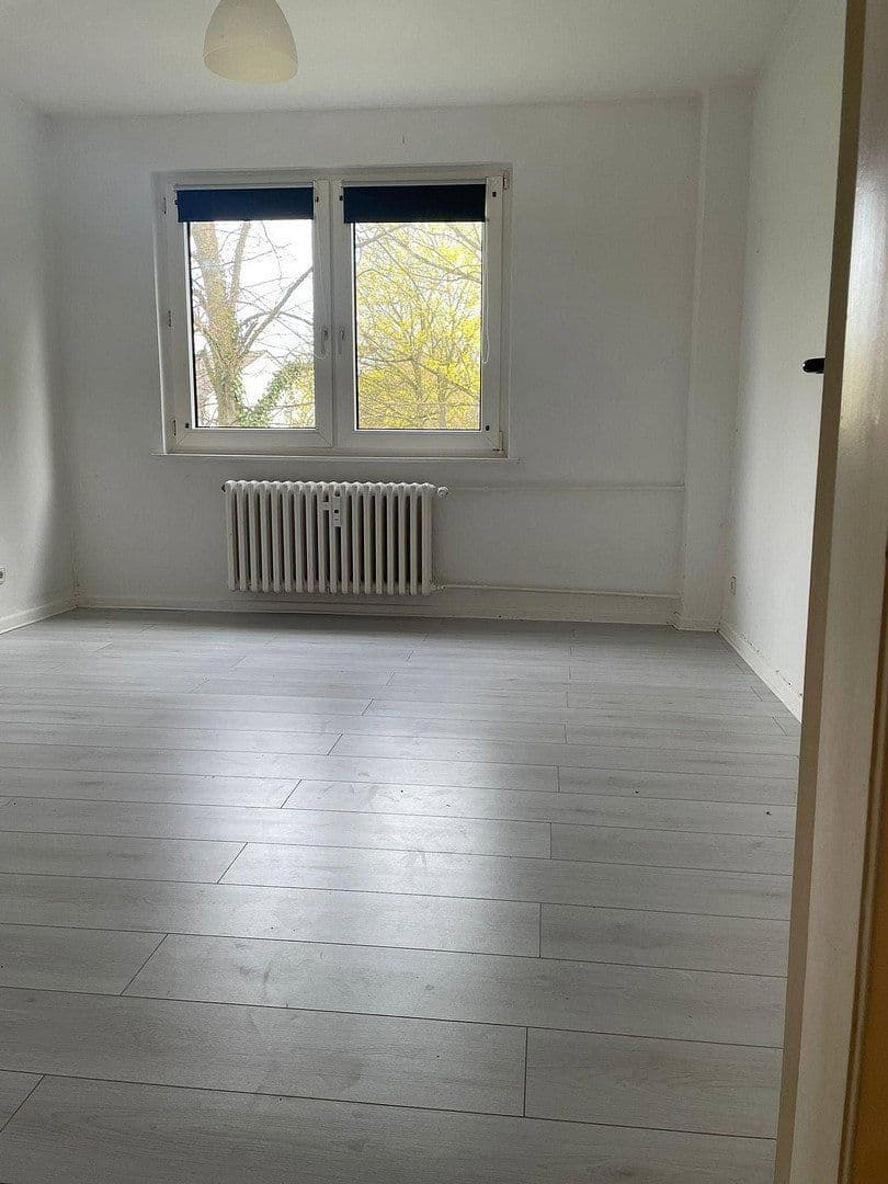 Prenájom bytu 3-izbový 78 m², Rauendahlstraße 27, Hattingen, Severné Porýnie - Westfálsko Prenájom bytu 3-izbový 78 m², Rauendahlstraße 27, Hattingen, Severné Porýnie - Westfálsko