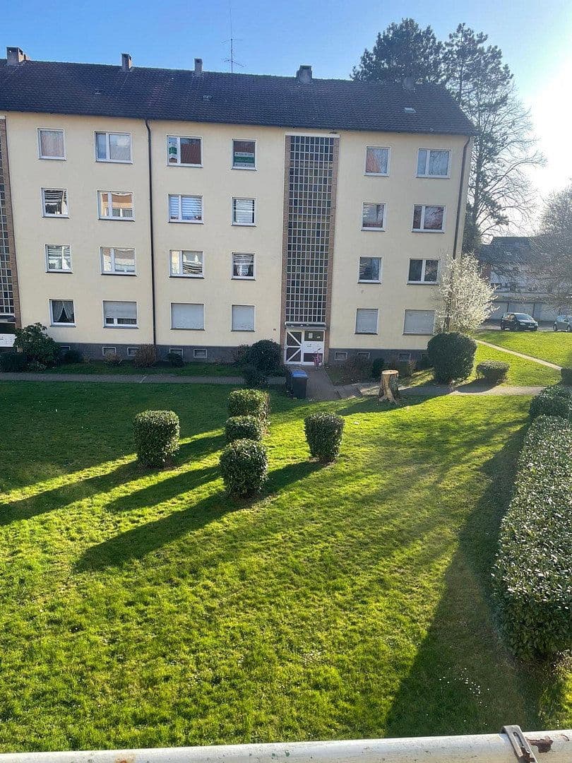 Prenájom bytu 3-izbový 78 m², Rauendahlstraße 27, Hattingen, Severné Porýnie - Westfálsko Prenájom bytu 3-izbový 78 m², Rauendahlstraße 27, Hattingen, Severné Porýnie - Westfálsko