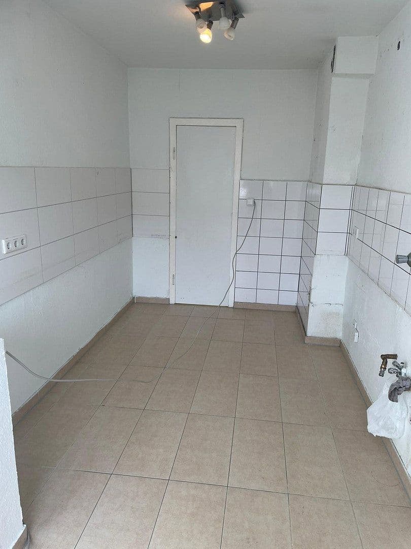 Prenájom bytu 3-izbový 78 m², Rauendahlstraße 27, Hattingen, Severné Porýnie - Westfálsko Prenájom bytu 3-izbový 78 m², Rauendahlstraße 27, Hattingen, Severné Porýnie - Westfálsko