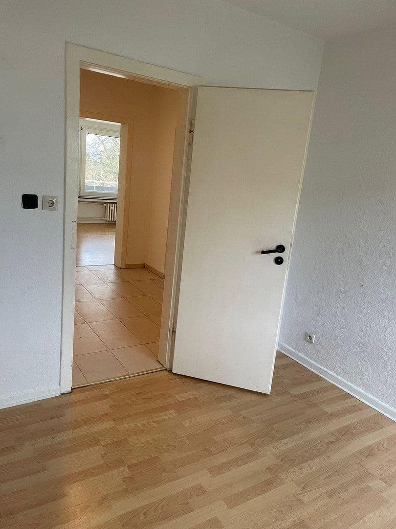 Prenájom bytu 3-izbový 78 m², Rauendahlstraße 27, Hattingen, Severné Porýnie - Westfálsko Prenájom bytu 3-izbový 78 m², Rauendahlstraße 27, Hattingen, Severné Porýnie - Westfálsko