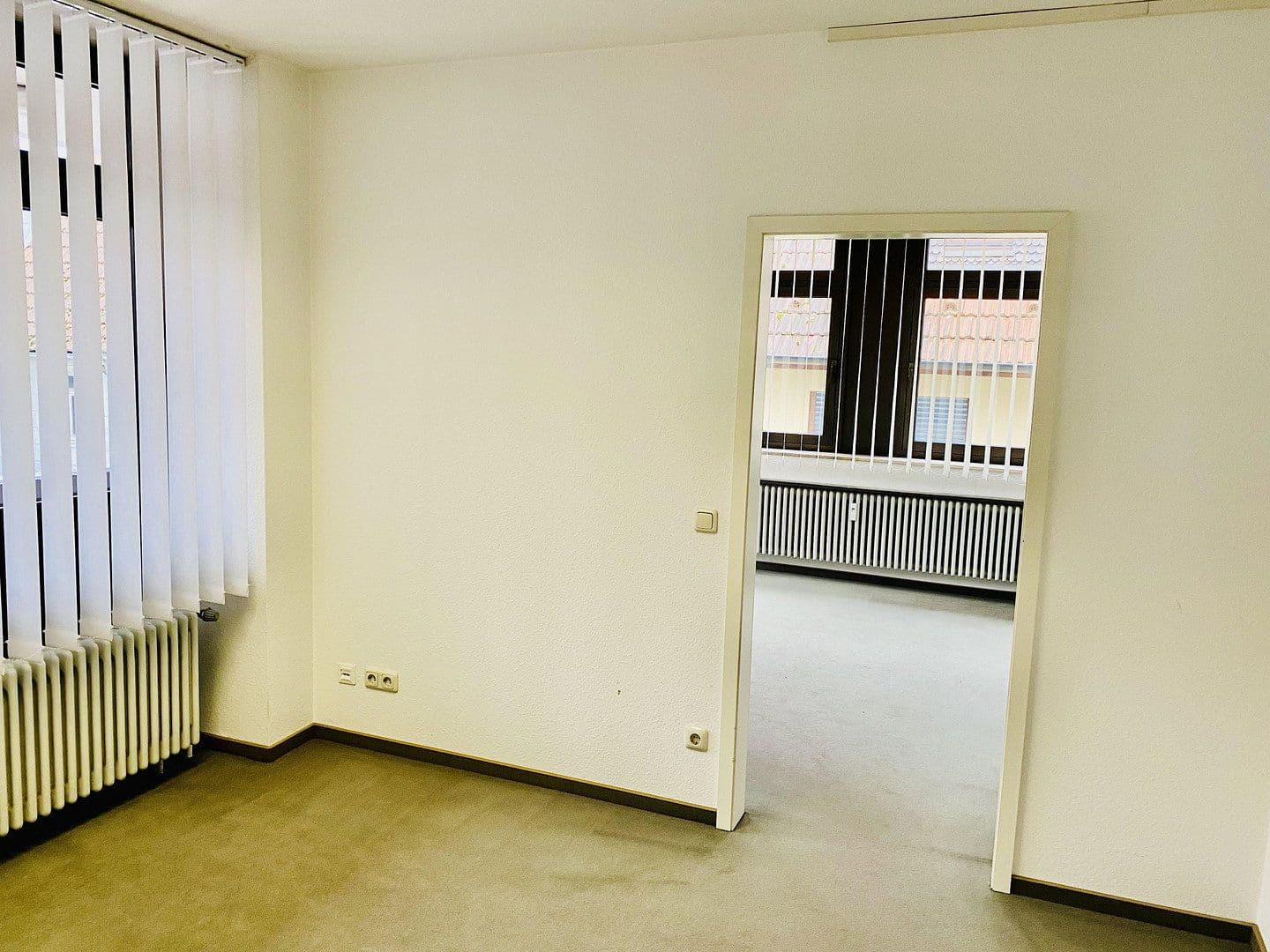 Prenájom kancelárie 100 m², Bad Soden-Salmünster, Hesensko Prenájom kancelárie 100 m², Bad Soden-Salmünster, Hesensko