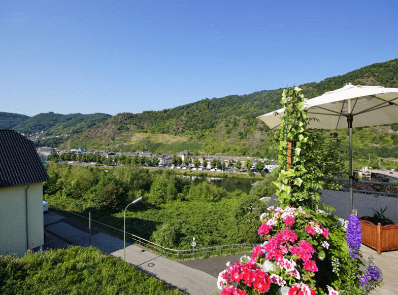 Prenájom bytu 2-izbový 62 m², Klottener Str., Cochem, Porýnie-Falcko Prenájom bytu 2-izbový 62 m², Klottener Str., Cochem, Porýnie-Falcko