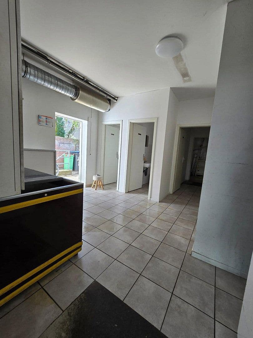 Prenájom nebytového priestoru 105 m², Viehtor 15, Wesel, Severné Porýnie - Westfálsko Prenájom nebytového priestoru 105 m², Viehtor 15, Wesel, Severné Porýnie - Westfálsko