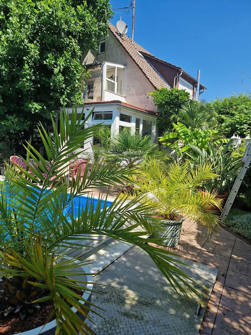 Predaj domu 120 m², pozemek 1.000 m², Grundweg 9, Wertheim, Bádensko-Wurttembersko Predaj domu 120 m², pozemek 1.000 m², Grundweg 9, Wertheim, Bádensko-Wurttembersko