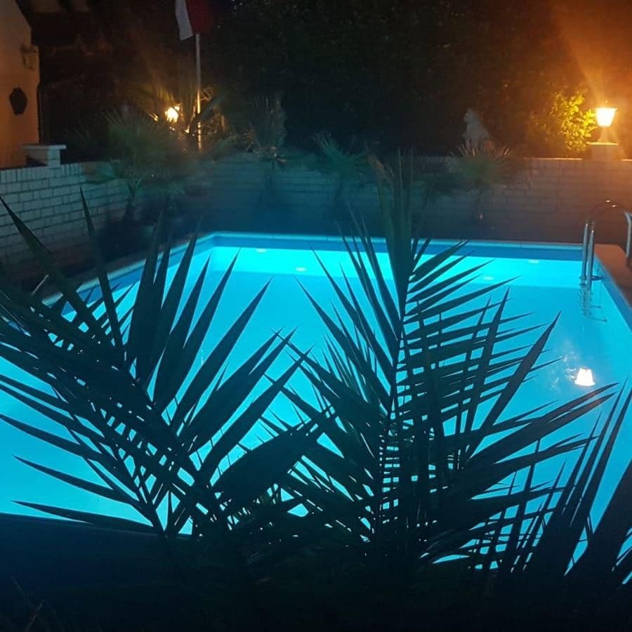 Predaj domu 120 m², pozemek 1.000 m², Grundweg 9, Wertheim, Bádensko-Wurttembersko Predaj domu 120 m², pozemek 1.000 m², Grundweg 9, Wertheim, Bádensko-Wurttembersko