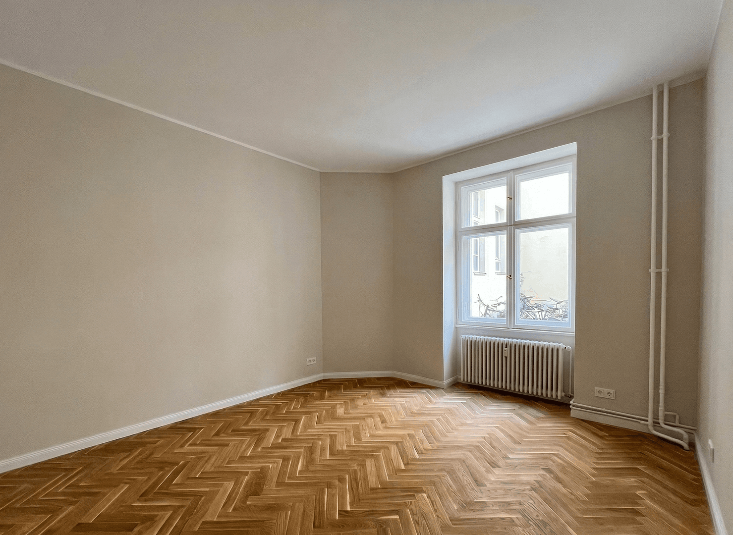 Prenájom bytu 2-izbový 50 m², Zähringerstr. 13, Berlin, Berlín Prenájom bytu 2-izbový 50 m², Zähringerstr. 13, Berlin, Berlín