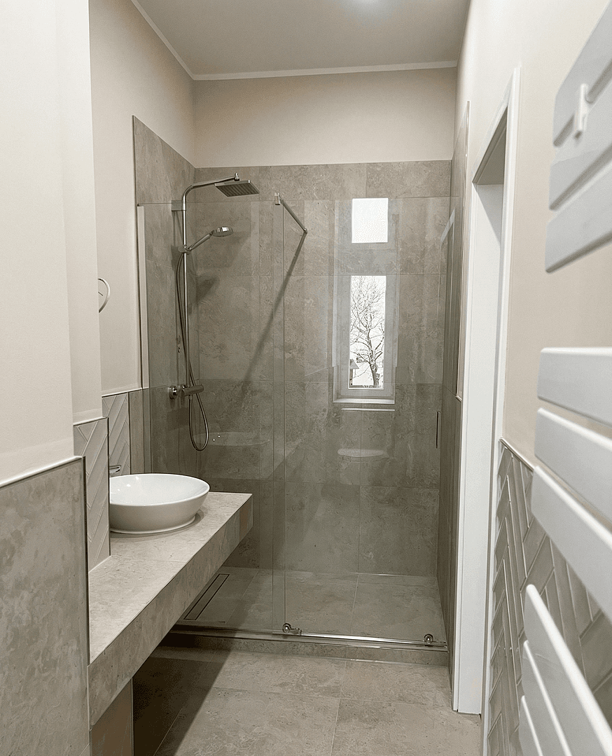 Prenájom bytu 2-izbový 50 m², Zähringerstr. 13, Berlin, Berlín Prenájom bytu 2-izbový 50 m², Zähringerstr. 13, Berlin, Berlín