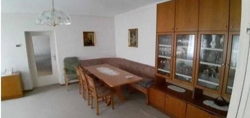 Predaj domu 101 m², pozemek 375 m², Stronsdorf 107, Stronsdorf, Dolné Rakúsko Predaj domu 101 m², pozemek 375 m², Stronsdorf 107, Stronsdorf, Dolné Rakúsko