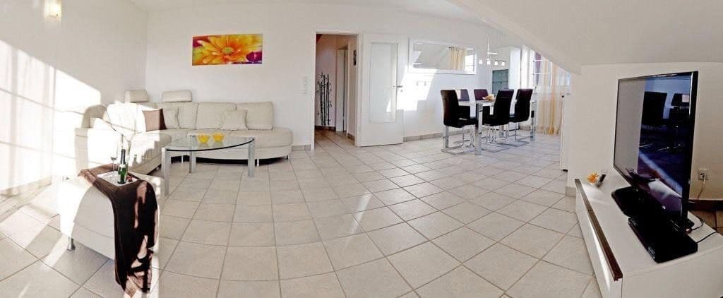 Prenájom bytu 3-izbový 100 m², Modersohn-Becker-Ring 6, Wolfsburg, Dolné Sasko Prenájom bytu 3-izbový 100 m², Modersohn-Becker-Ring 6, Wolfsburg, Dolné Sasko