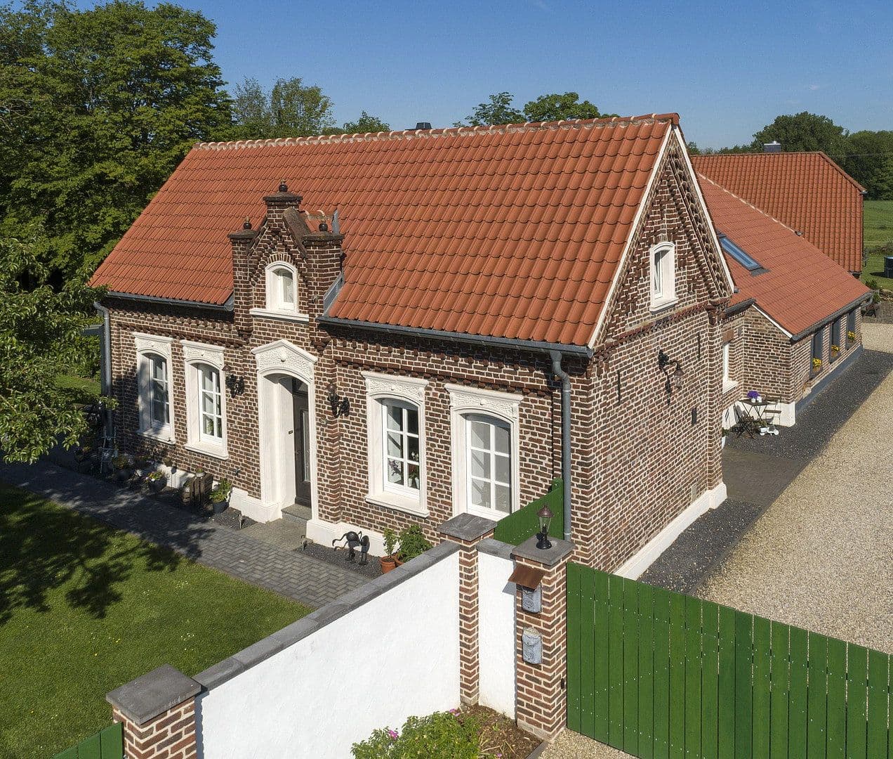 Predaj domu 150 m², pozemek 1.320 m², Sonsbeck, Severné Porýnie - Westfálsko Predaj domu 150 m², pozemek 1.320 m², Sonsbeck, Severné Porýnie - Westfálsko