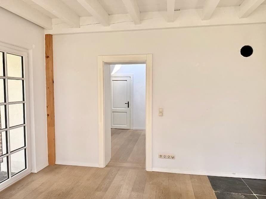 Predaj domu 150 m², pozemok 1.320 m², Sonsbeck, Severné Porýnie - Westfálsko Predaj domu 150 m², pozemok 1.320 m², Sonsbeck, Severné Porýnie - Westfálsko