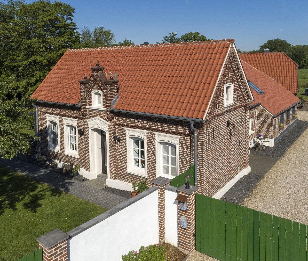Predaj domu 150 m², pozemok 1.320 m², Sonsbeck, Severné Porýnie - Westfálsko Predaj domu 150 m², pozemok 1.320 m², Sonsbeck, Severné Porýnie - Westfálsko