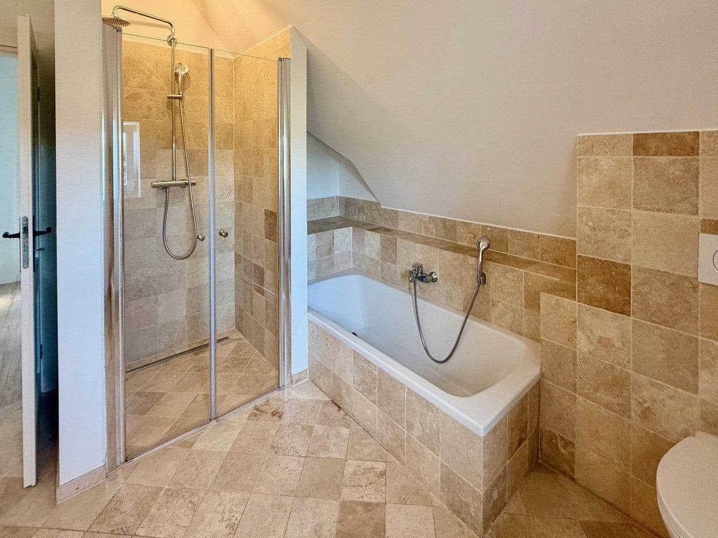 Predaj domu 150 m², pozemek 1.320 m², Sonsbeck, Severné Porýnie - Westfálsko Predaj domu 150 m², pozemek 1.320 m², Sonsbeck, Severné Porýnie - Westfálsko