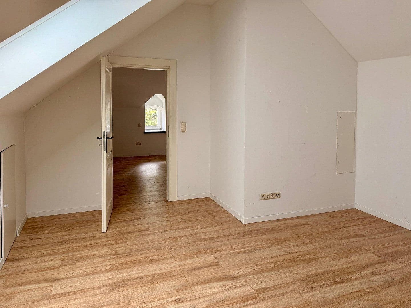 Predaj domu 150 m², pozemek 1.320 m², Sonsbeck, Severné Porýnie - Westfálsko Predaj domu 150 m², pozemek 1.320 m², Sonsbeck, Severné Porýnie - Westfálsko