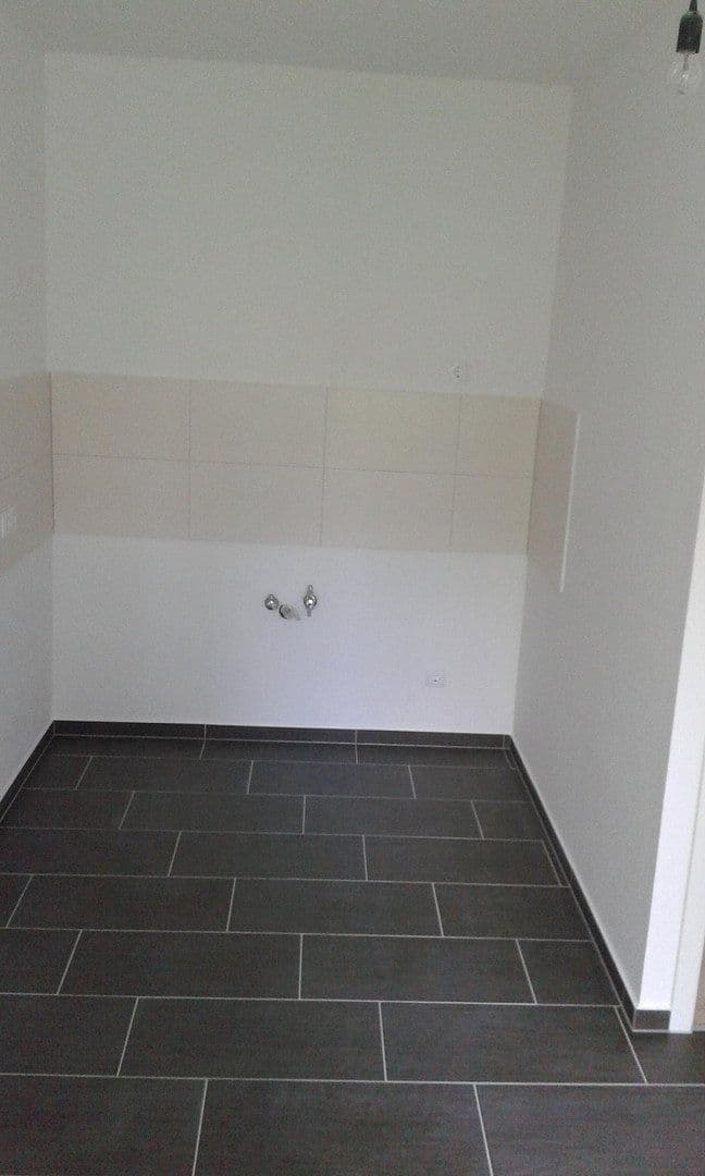 Predaj domu 842 m², pozemek 428 m², Schmiedgasse 14, Bad Hönningen, Porýnie-Falcko Predaj domu 842 m², pozemek 428 m², Schmiedgasse 14, Bad Hönningen, Porýnie-Falcko