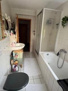 Prenájom bytu 2-izbový 62 m², Karl-Marx-Str. 33, Schulzendorf, Brandenbursko Prenájom bytu 2-izbový 62 m², Karl-Marx-Str. 33, Schulzendorf, Brandenbursko