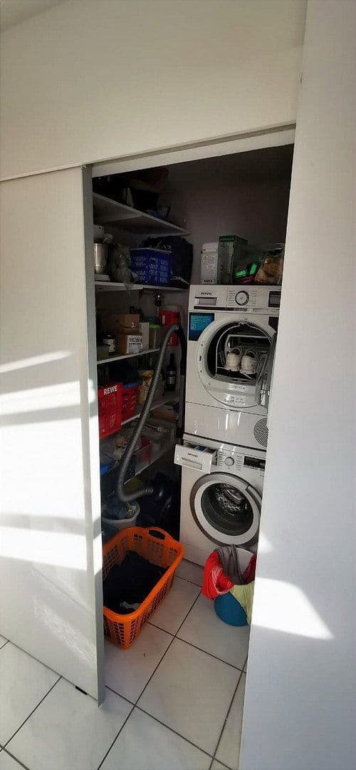 Prenájom bytu 4-izbový 108 m², Ludwig-Thoma-Straße, 16, Feucht, Bavorsko Prenájom bytu 4-izbový 108 m², Ludwig-Thoma-Straße, 16, Feucht, Bavorsko