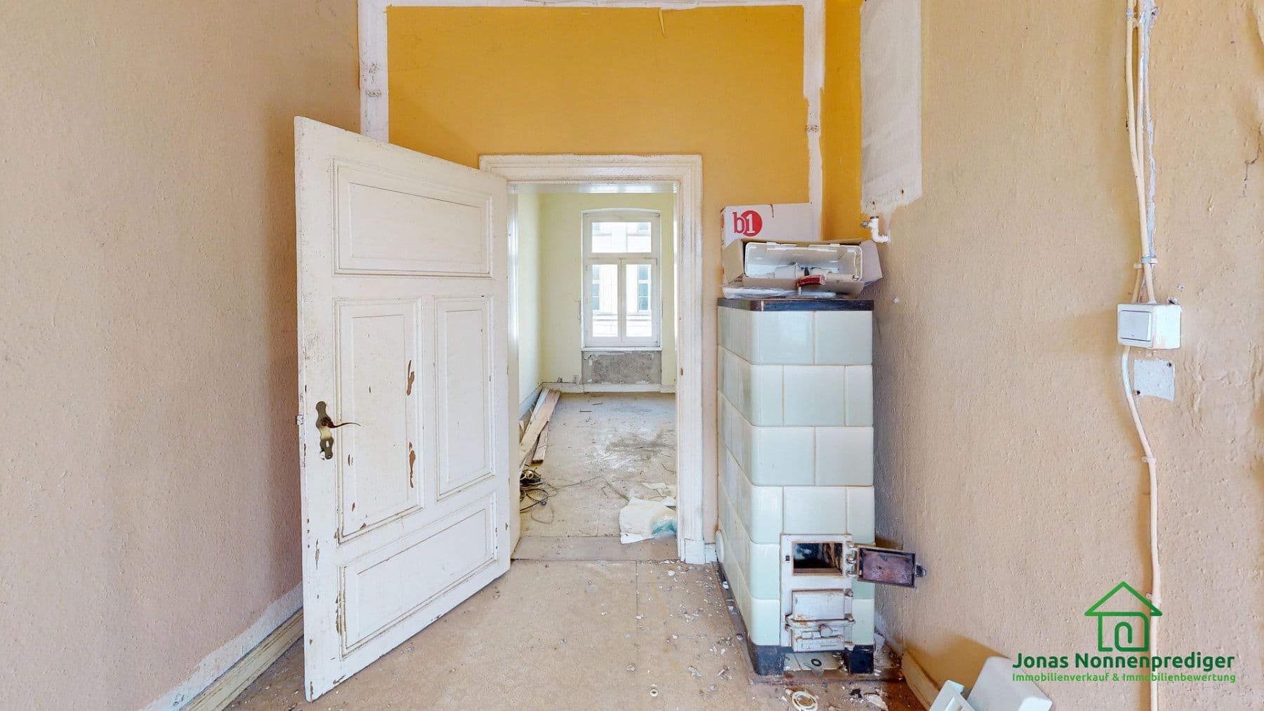 Predaj domu 428 m², pozemek 435 m², Friedensstraße 11, Schwerin, Meklenbursko-Predpomoransko Predaj domu 428 m², pozemek 435 m², Friedensstraße 11, Schwerin, Meklenbursko-Predpomoransko