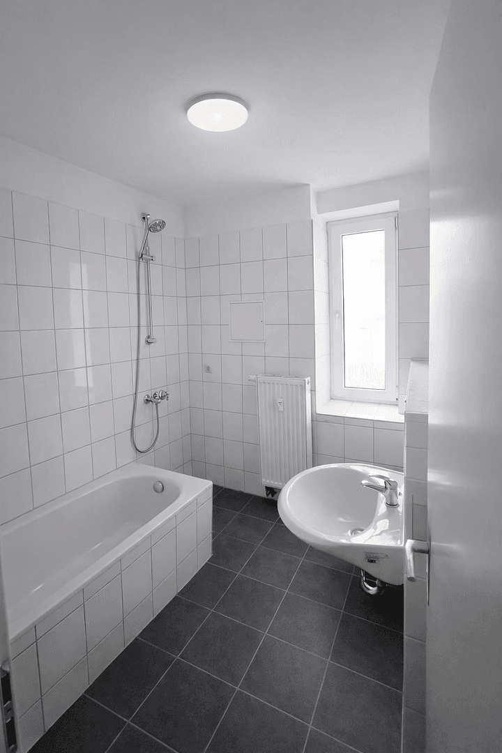 Prenájom bytu 2-izbový 48 m², Geußnitzer Str. 7, Zeitz, Sasko-Anhaltsko Prenájom bytu 2-izbový 48 m², Geußnitzer Str. 7, Zeitz, Sasko-Anhaltsko