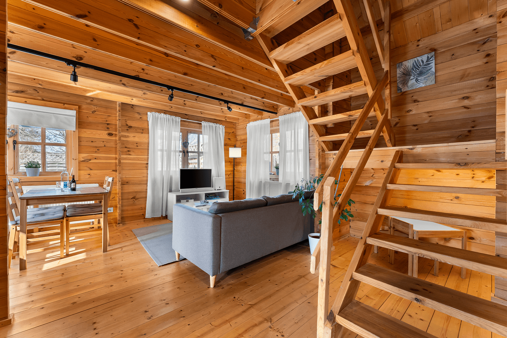 Predaj domu 83 m², pozemek 880 m², Stahlwerkstraße 150, Apen, Dolné Sasko Predaj domu 83 m², pozemek 880 m², Stahlwerkstraße 150, Apen, Dolné Sasko