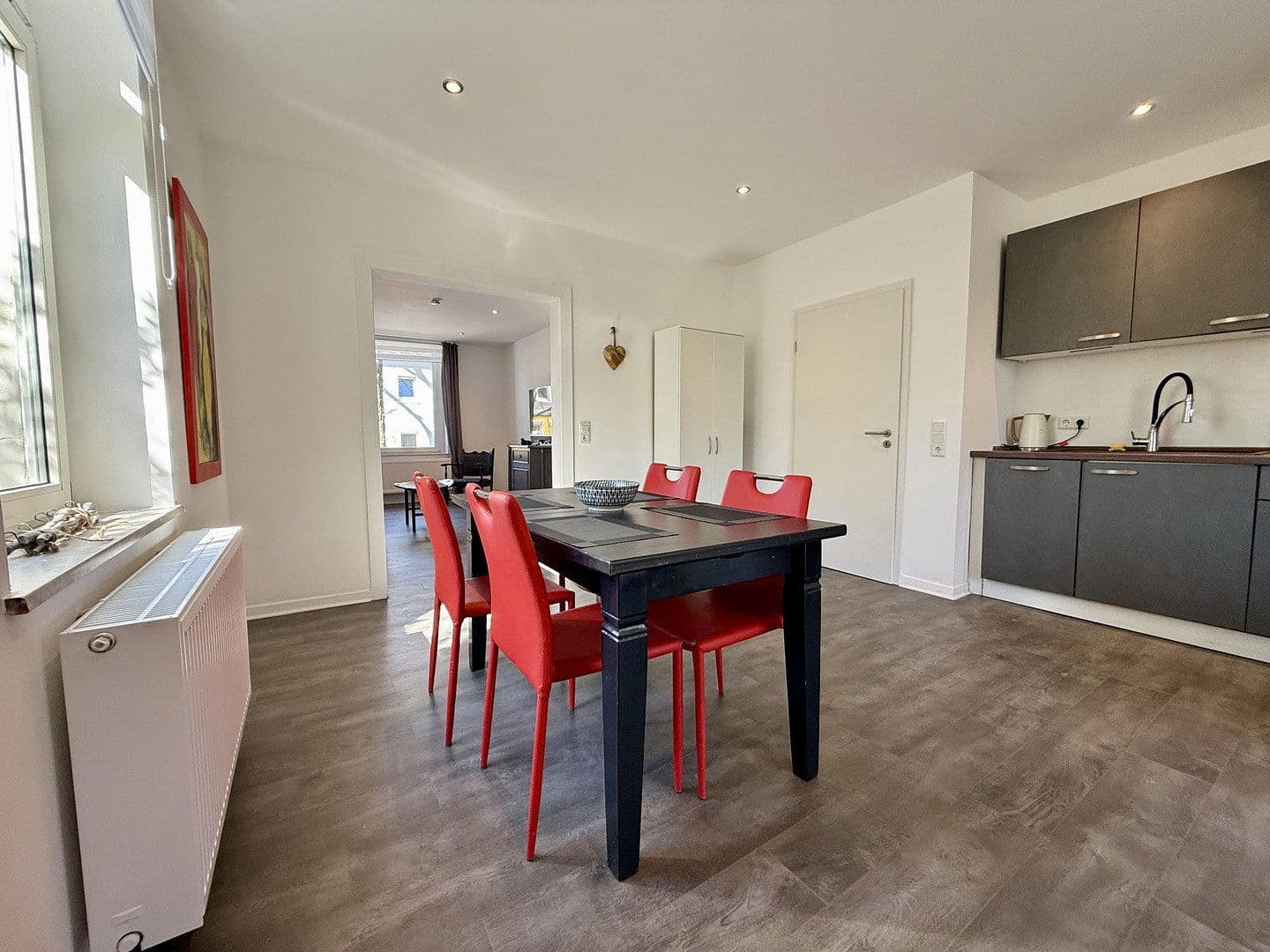 Prenájom bytu 2-izbový 60 m², Wuppertal, Severné Porýnie - Westfálsko Prenájom bytu 2-izbový 60 m², Wuppertal, Severné Porýnie - Westfálsko