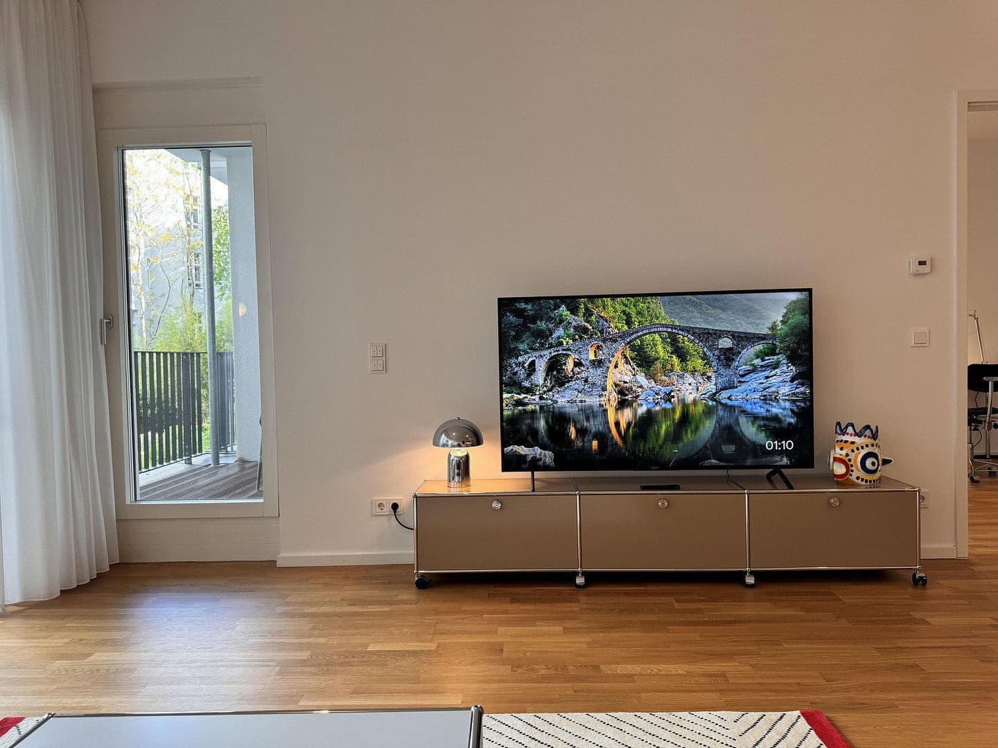 Prenájom bytu 2-izbový 78 m², Pariser Straße 23, Berlin, Berlín Prenájom bytu 2-izbový 78 m², Pariser Straße 23, Berlin, Berlín