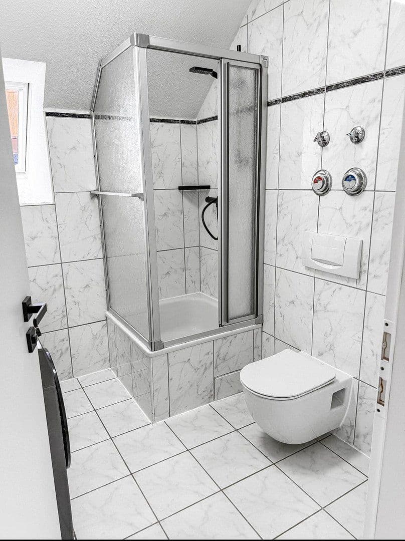 Prenájom bytu 2-izbový 60 m², Am Bauernteich 1, Leipzig, Sasko Prenájom bytu 2-izbový 60 m², Am Bauernteich 1, Leipzig, Sasko