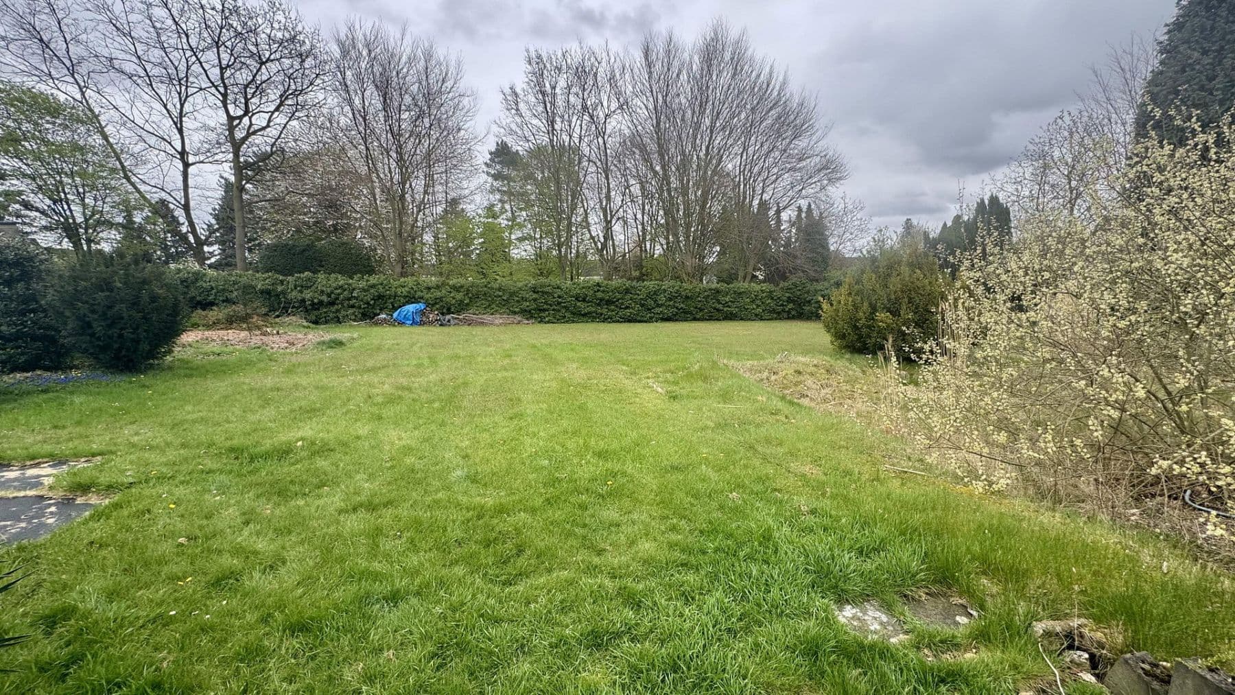 Predaj domu 229 m², pozemek 3.000 m², Oberhausen, Severné Porýnie - Westfálsko Predaj domu 229 m², pozemek 3.000 m², Oberhausen, Severné Porýnie - Westfálsko