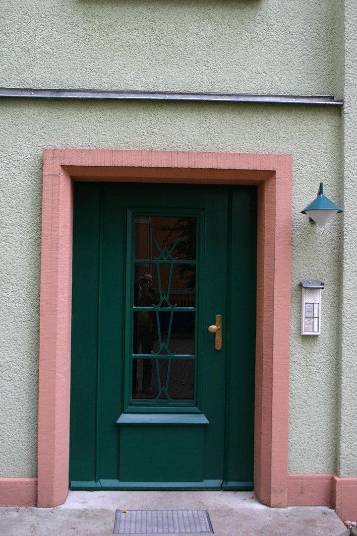 Prenájom bytu 3-izbový 79 m², Nöthnitzer Straße 36, Dresden, Sasko Prenájom bytu 3-izbový 79 m², Nöthnitzer Straße 36, Dresden, Sasko