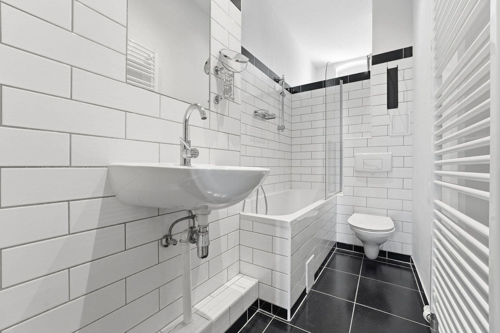 Predaj bytu 2-izbový 53 m², Berlin, Berlín Predaj bytu 2-izbový 53 m², Berlin, Berlín