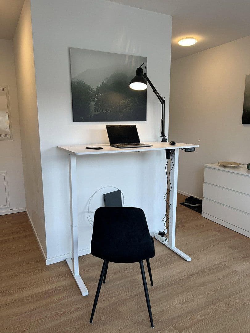 Prenájom bytu 1-izbový 34 m², Maximilianstraße 43, Nürnberg, Bavorsko Prenájom bytu 1-izbový 34 m², Maximilianstraße 43, Nürnberg, Bavorsko