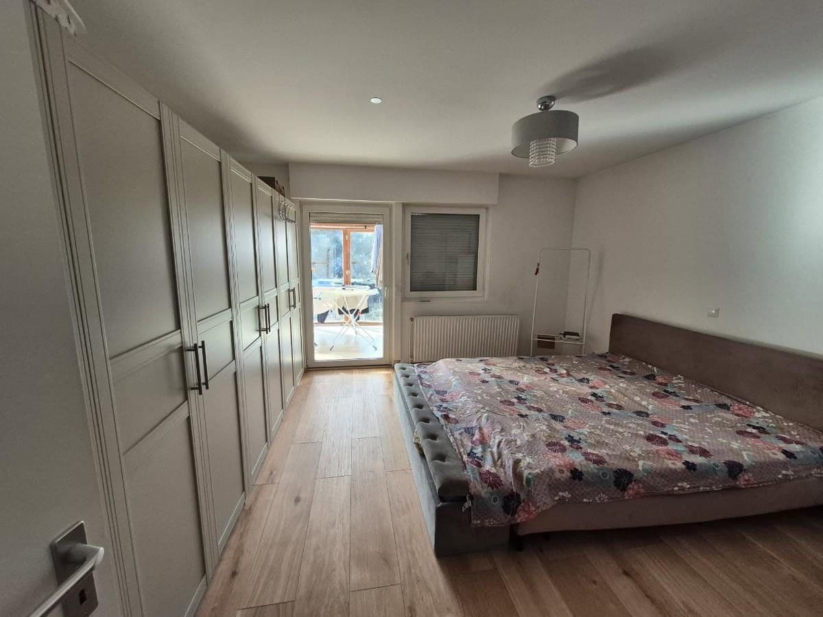 Predaj domu 135 m², pozemek 470 m², Schirpitzer Weg 24, Berlin, Berlín Predaj domu 135 m², pozemek 470 m², Schirpitzer Weg 24, Berlin, Berlín